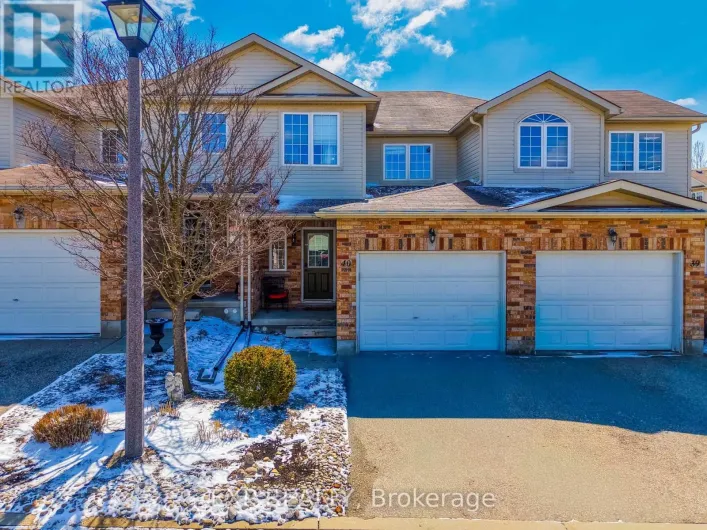 40 - 105 BARD BOULEVARD, Guelph