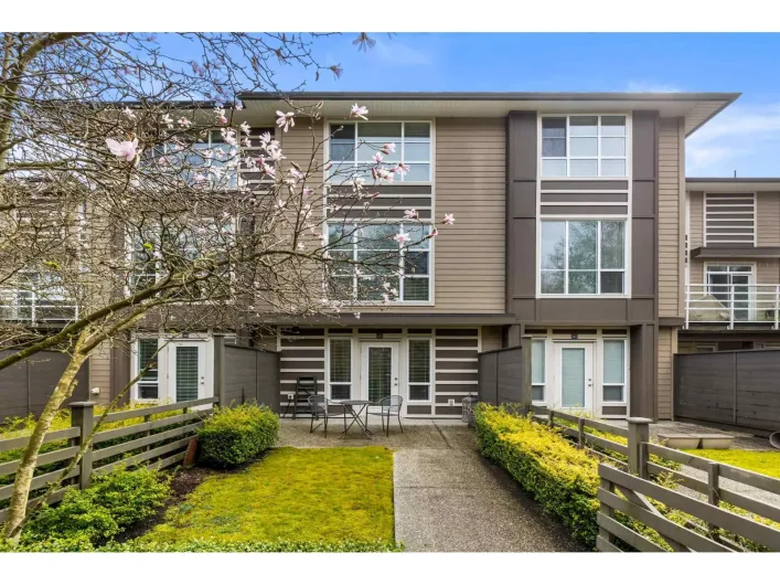 40 15405 31 AVENUE, Surrey