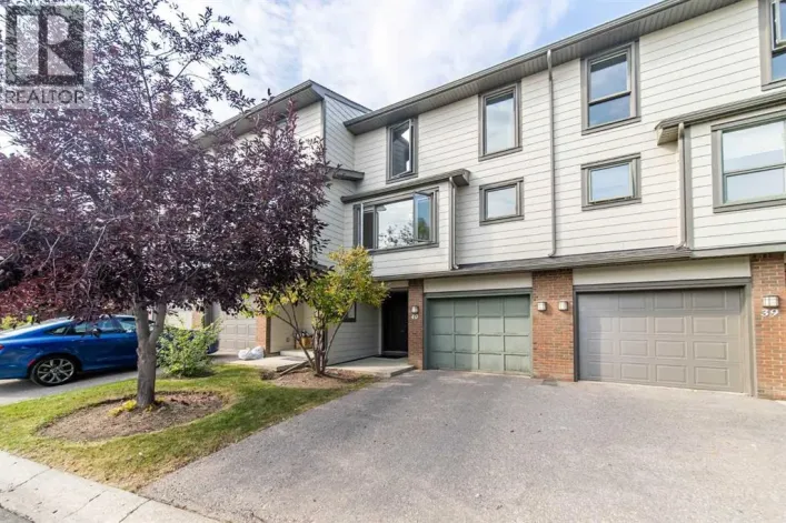 40, 185 Woodridge Drive SW, Calgary