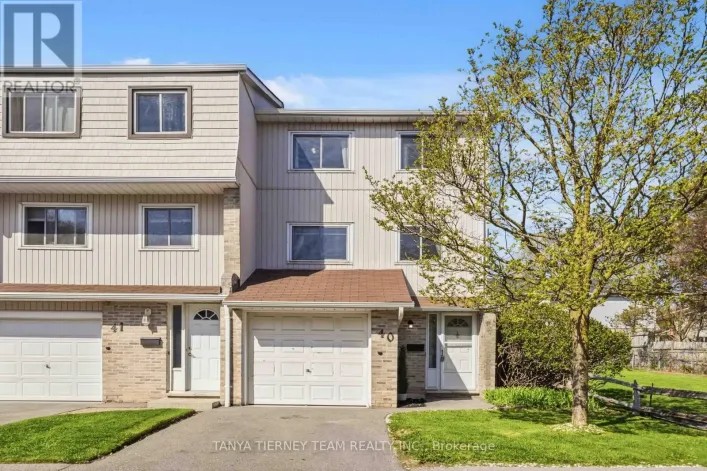 40 - 1975 ROSEFIELD ROAD, Pickering