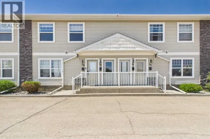 40, 20 Jacobs Close, Red Deer