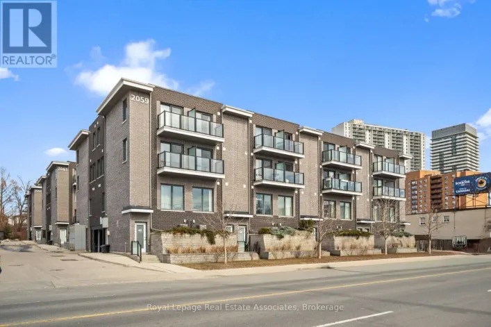 40 - 2059 WESTON ROAD, Toronto