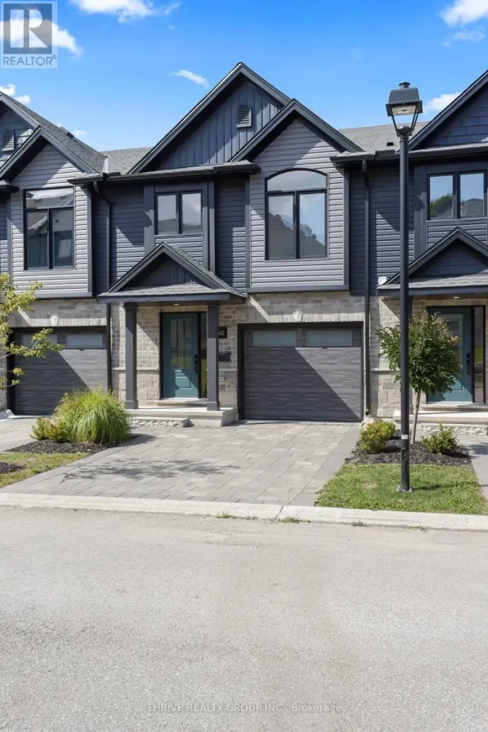 40 - 2261 LINKWAY BOULEVARD, London South