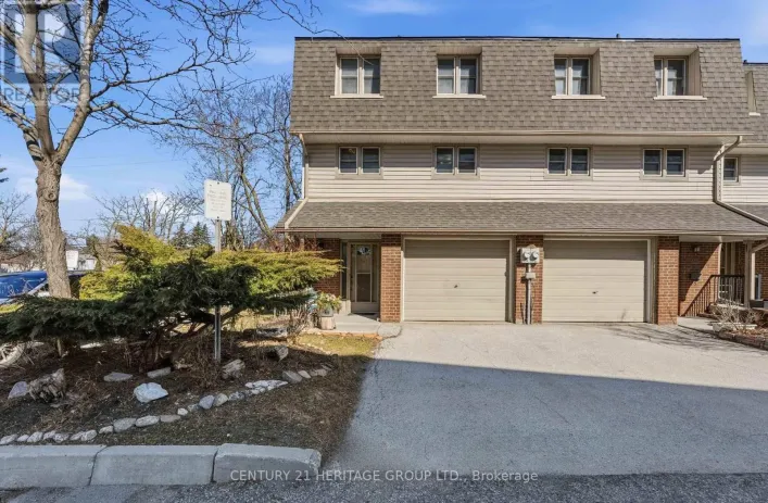 40 - 24 PURPLE SAGEWAY, Toronto