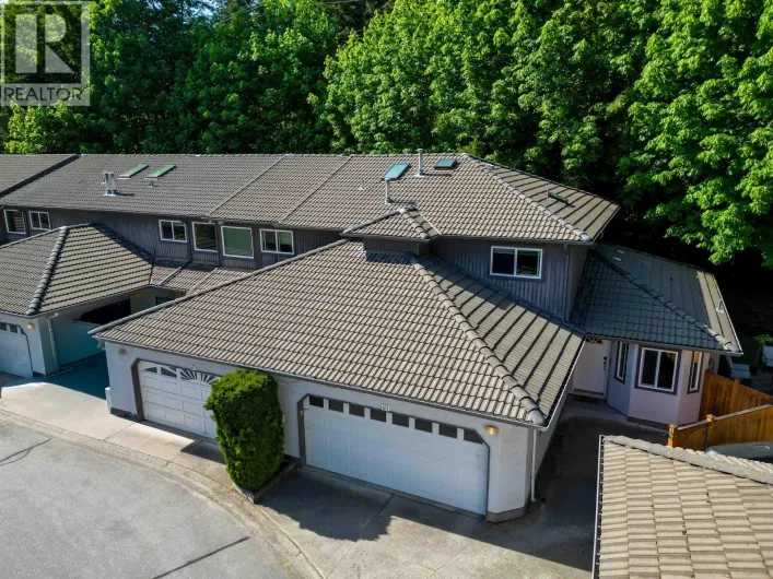40 2401 MAMQUAM ROAD, Squamish