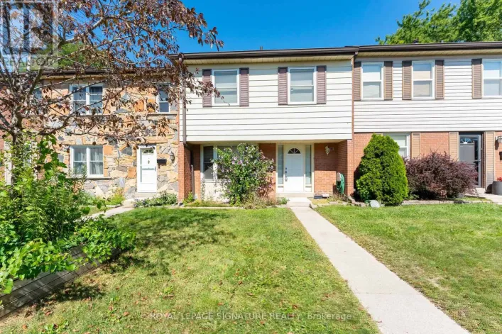 40 - 2825 GANANOQUE DRIVE, Mississauga