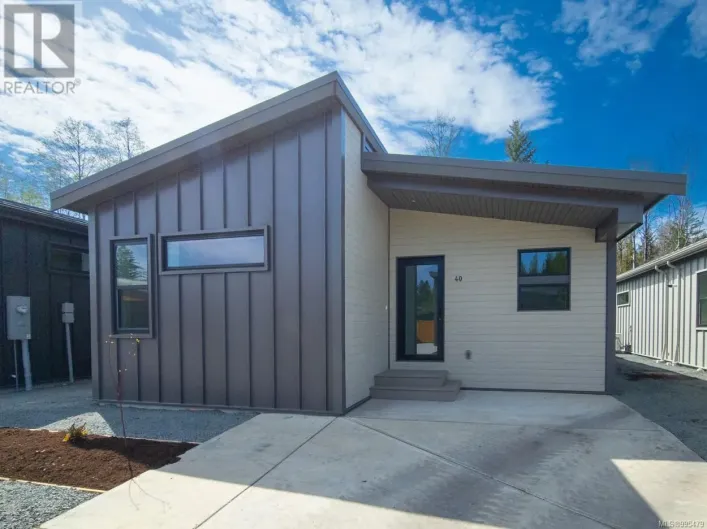 40 3025 Royston Rd, Cumberland