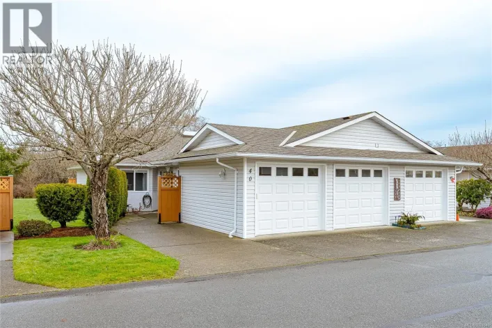 40 4125 Interurban Rd, Saanich