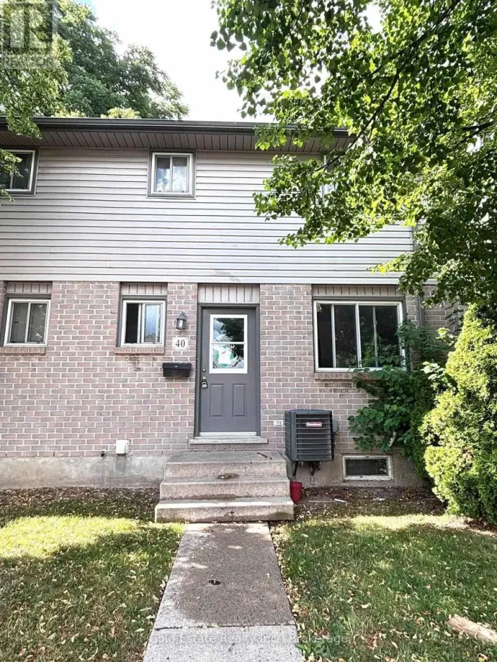 40 - 490 THIRD STREET, London East
