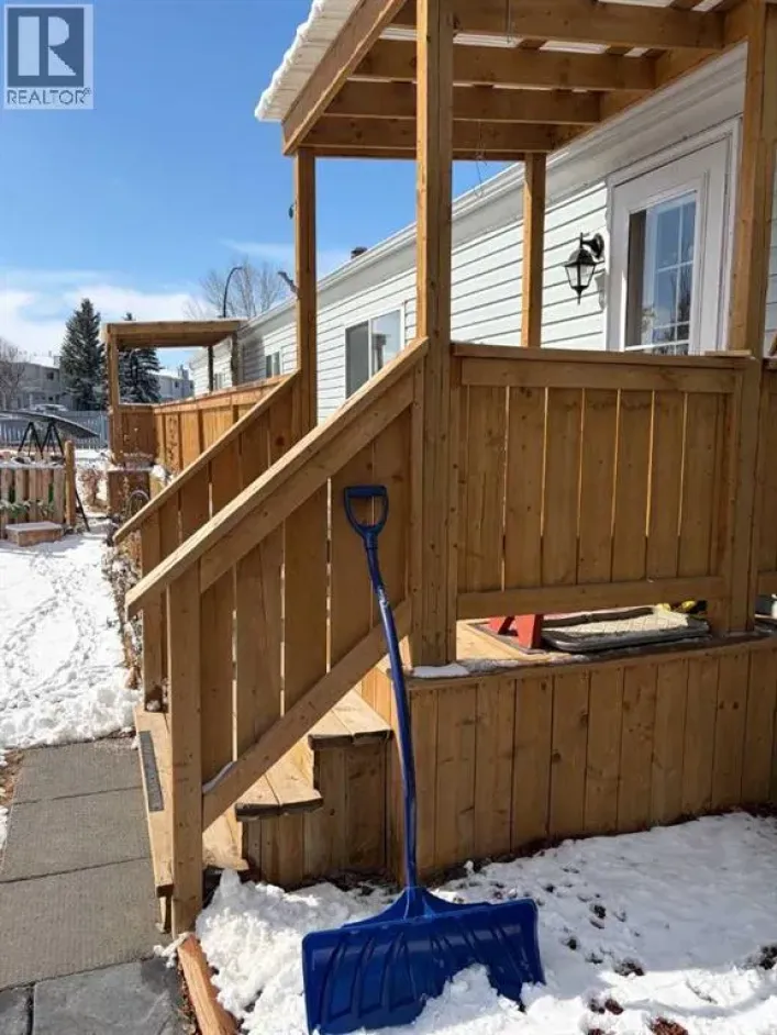 40, 5344 76 Street, Red Deer