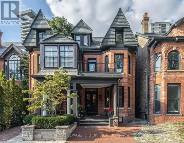 40 BERNARD AVENUE, Toronto