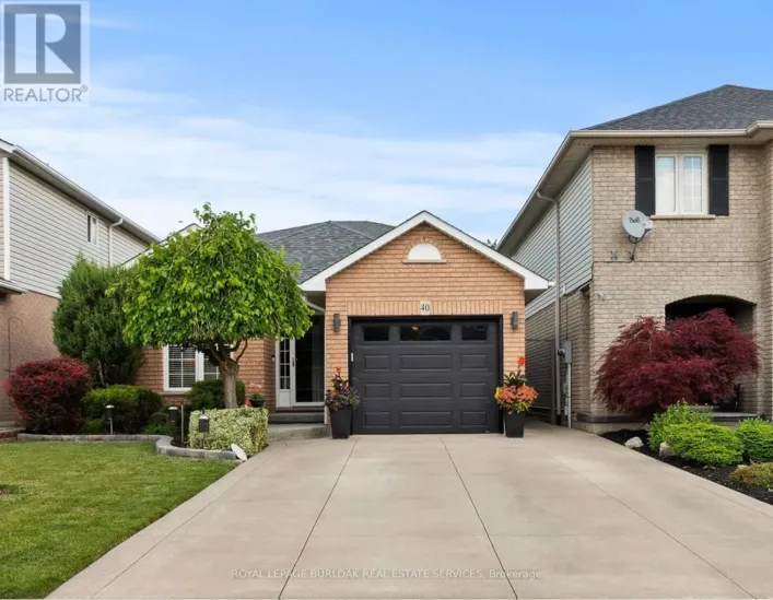 40 BRIDGETTE DRIVE, Hamilton