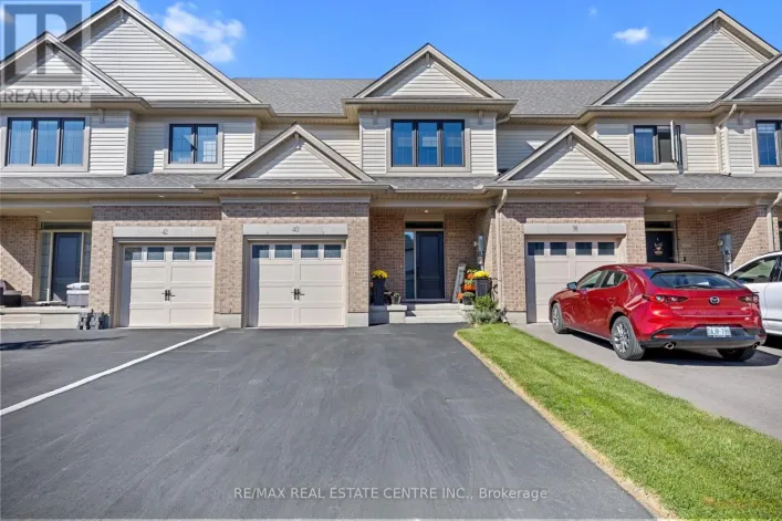 40 CANARY STREET, Tillsonburg