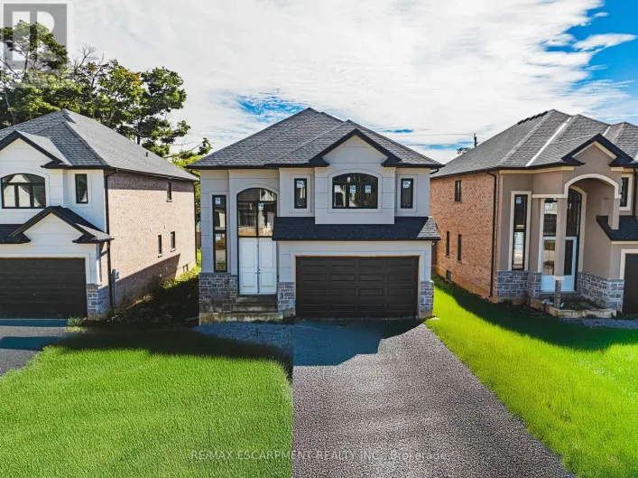 40 CESAR PLACE, Hamilton