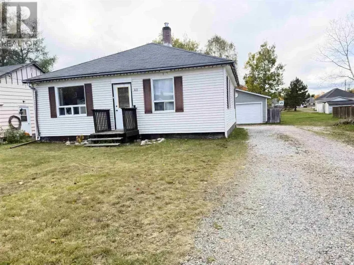 40 Churchill AVE, Wawa
