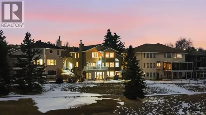 40 Country Hills Close NW, Calgary