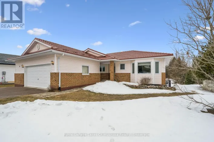 40 COVERED BRIDGE TRAIL, Bracebridge)
