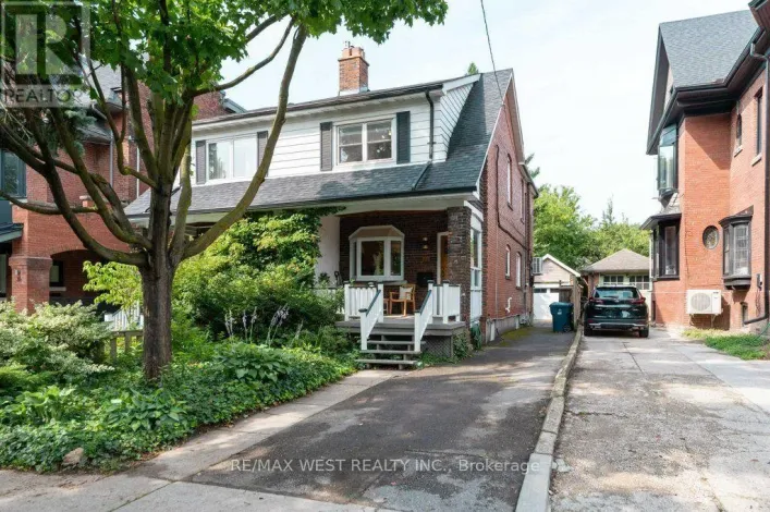 40 DELAWARE AVENUE, Toronto