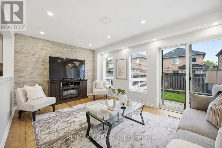 40 DILLS CRESCENT, Milton
