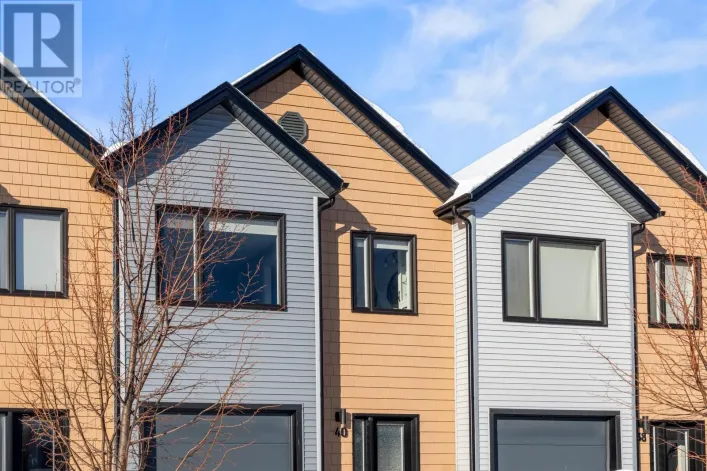 40 Dr. John Knox Way, Stratford