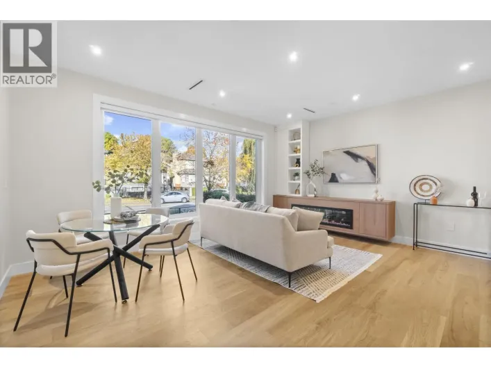 40 E 46TH AVENUE, Vancouver