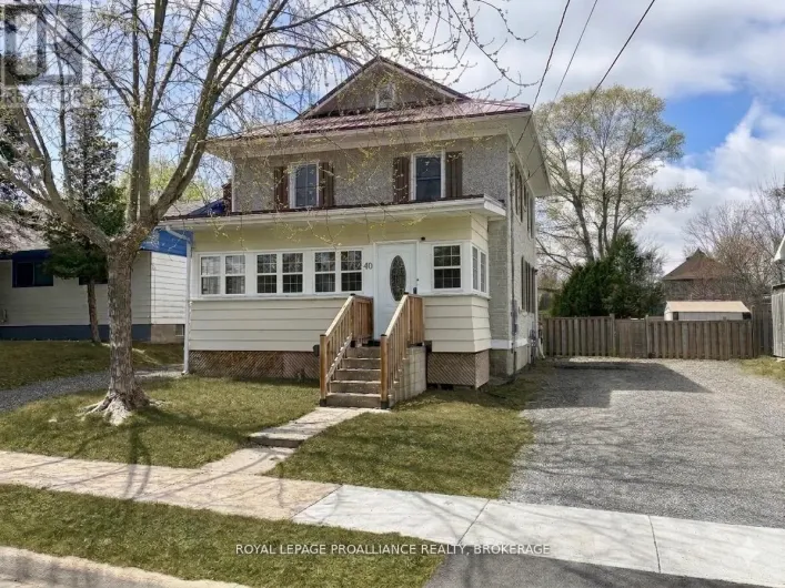 40 ELM STREET, Gananoque