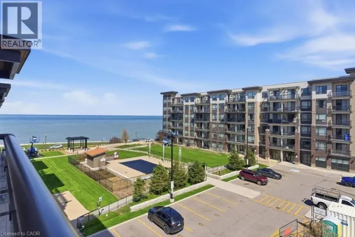 40 ESPLANADE Lane Unit# 406, Grimsby