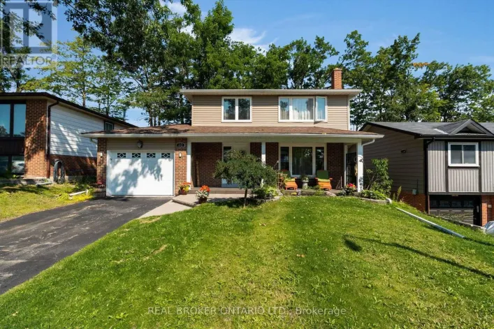 40 FARMINGDALE CRESCENT, Barrie