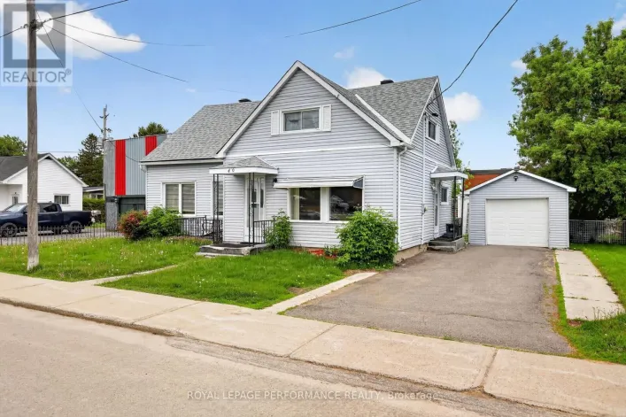 40 FORGET STREET, Russell