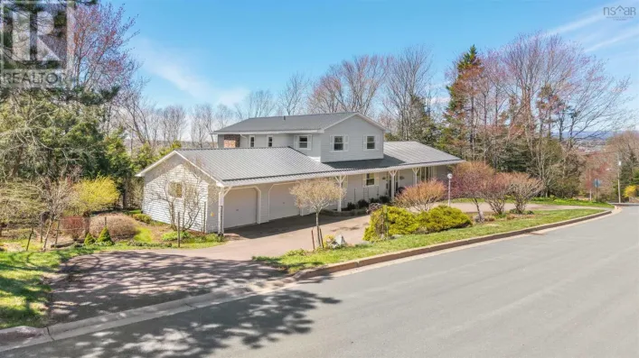 40 FUNDY Drive, Truro