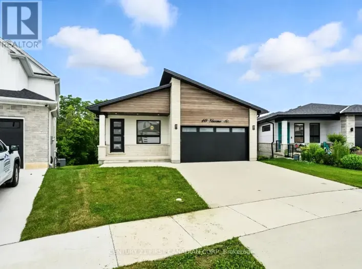 40 GREENE STREET, South Huron