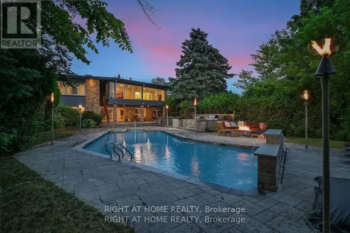 40 HEATHVIEW AVENUE, Toronto