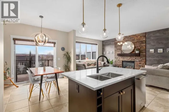 40 Heritage Hill, Cochrane