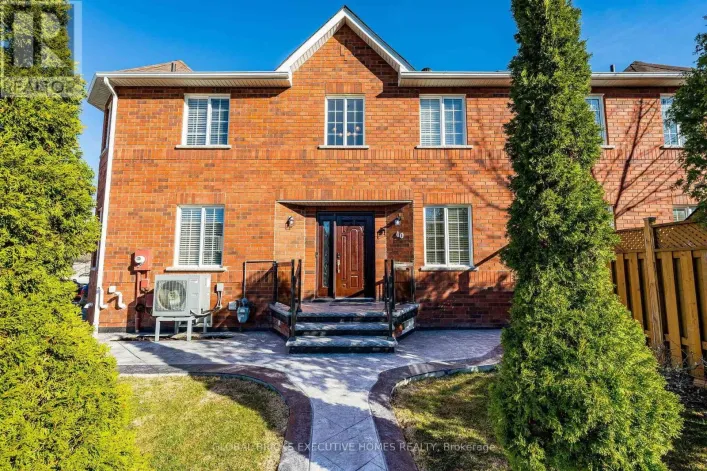 40 HUBERT CORLESS DRIVE S, Caledon