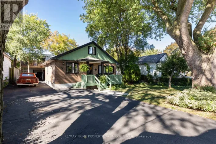 40 JEAVONS AVENUE, Toronto