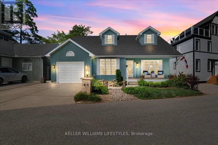 40 LAKESIDE CIRCLE, Lambton Shores