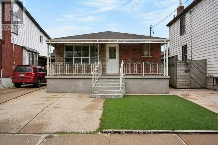 40 MAYFLOWER AVENUE, Hamilton