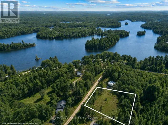 40 MILLER DRIVE, McDougall