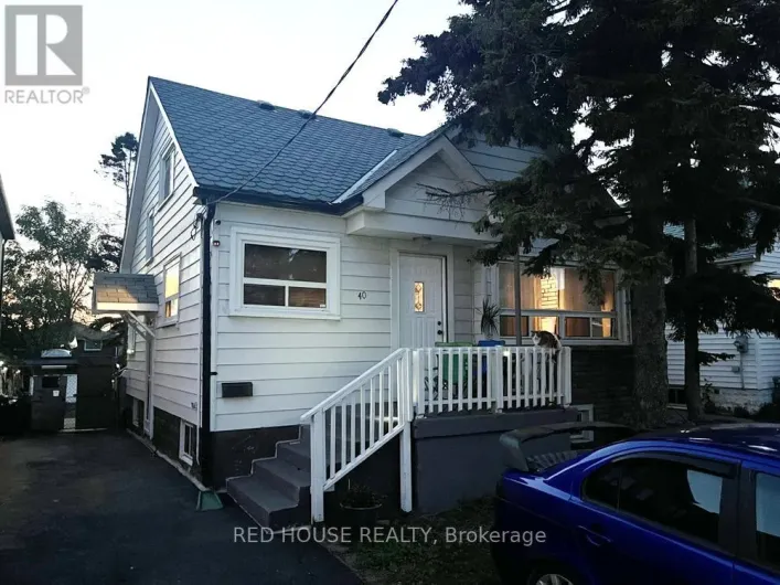 40 NORTH WOODROW BOULEVARD, Toronto