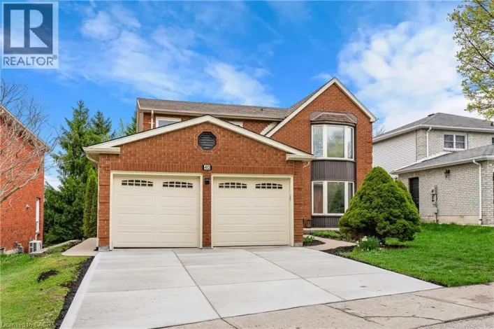 40 OLD MAPLE Lane, Kitchener