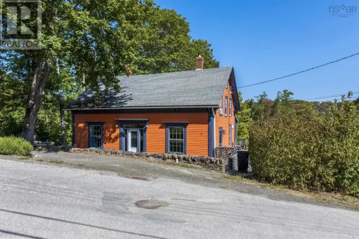 40 Pleasant Street, Bear River