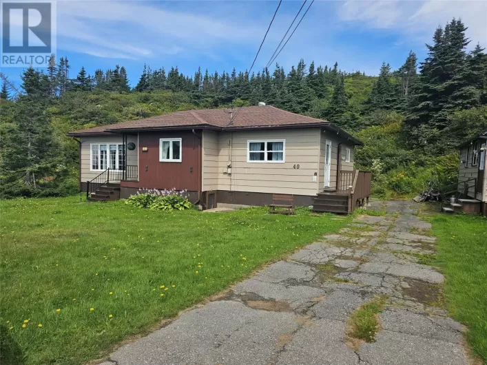 40 Regional Street, Channel-Port aux Basques