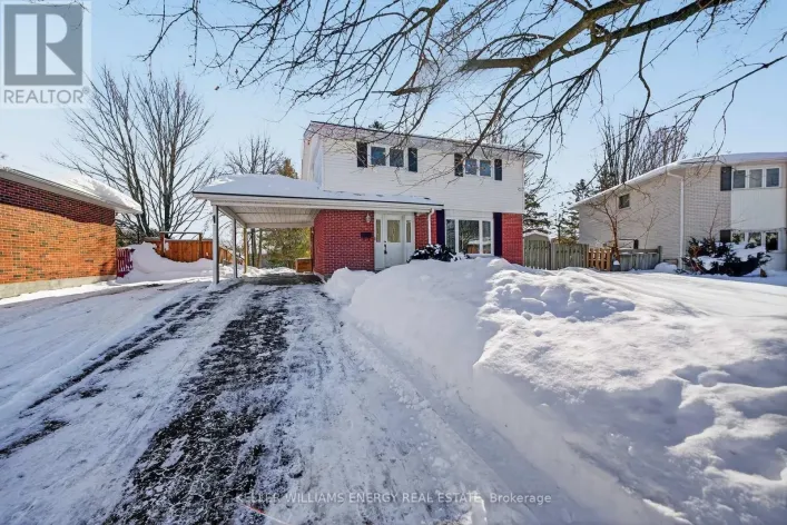 40 ROBERTSON LANE, Belleville