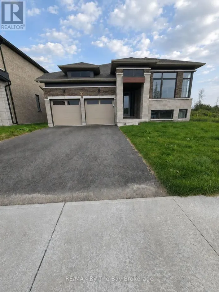 40 ROSANNE CIRCLE, Wasaga Beach