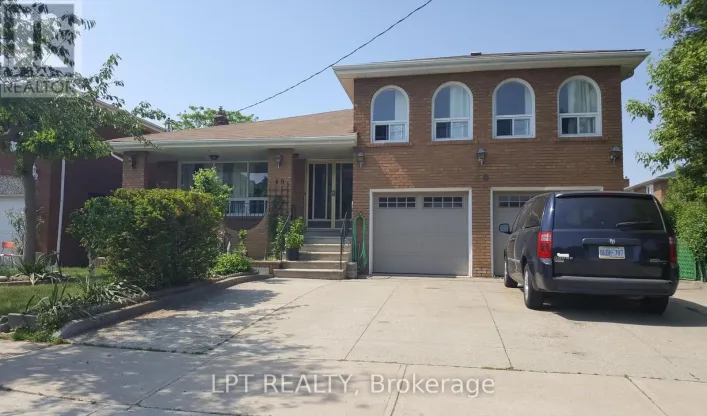 40 ST ANDREWS BOULEVARD, Toronto