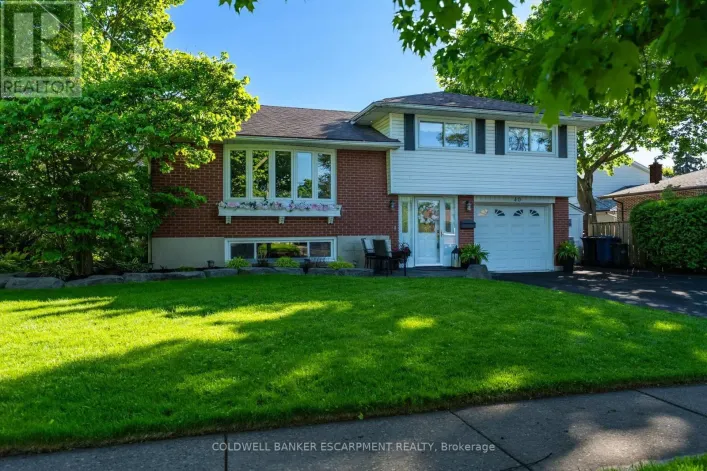 40 STRATHMERE PLACE, Guelph
