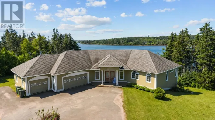 40 Sunset Drive, Souris
