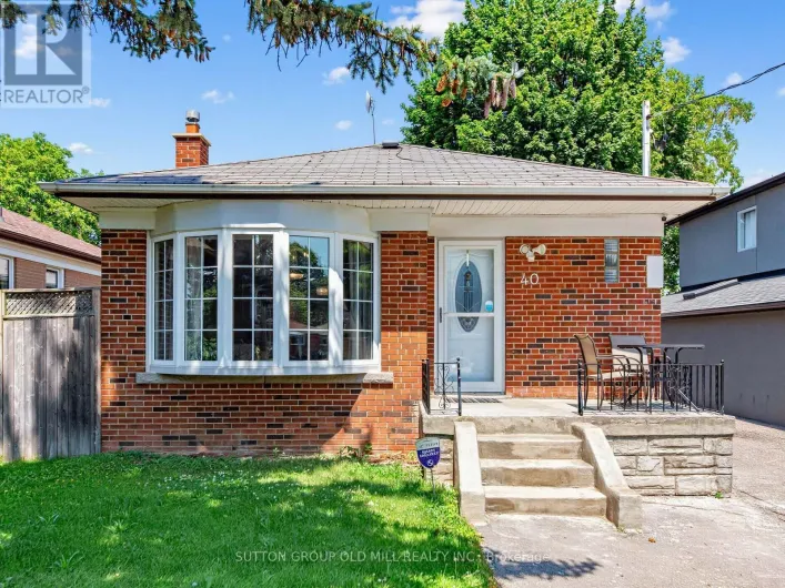 House for sale: 40 TANSLEY AVENUE, Toronto
