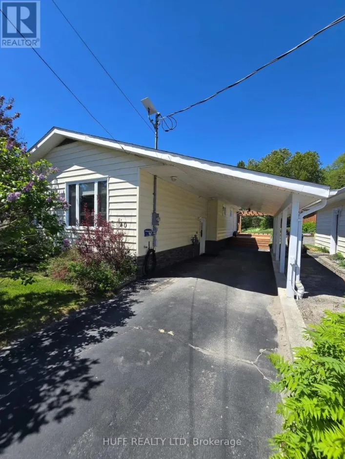 40 WISHMAN STREET, Kirkland Lake