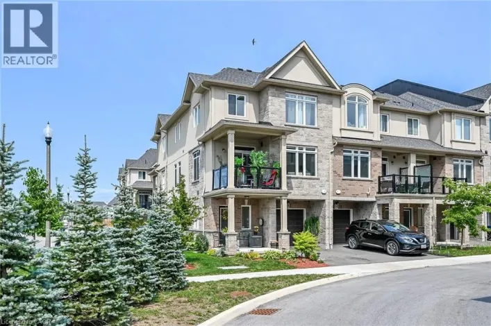 40 ZINFANDEL Drive Unit# 35, Hamilton